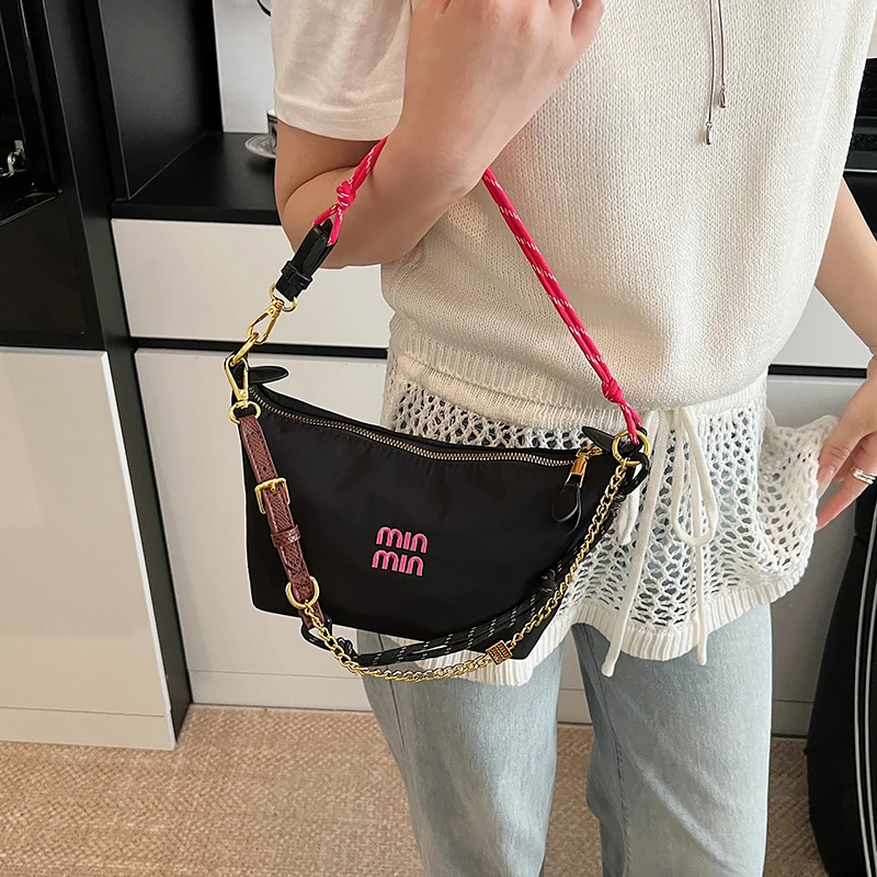 Luxury Lifestyle City - Women Luxury High End Leather Elegant